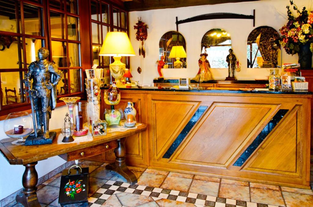Auberge D'Alsace Hotel De France Bouillon Dış mekan fotoğraf