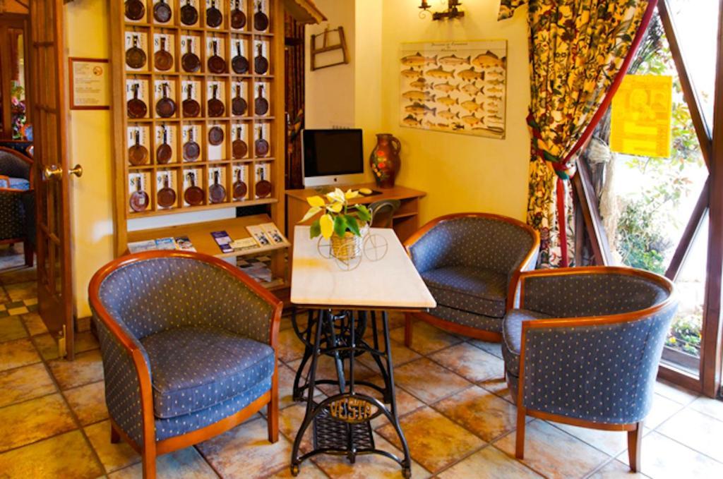 Auberge D'Alsace Hotel De France Bouillon Dış mekan fotoğraf