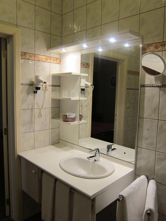 Auberge D'Alsace Hotel De France Bouillon Dış mekan fotoğraf